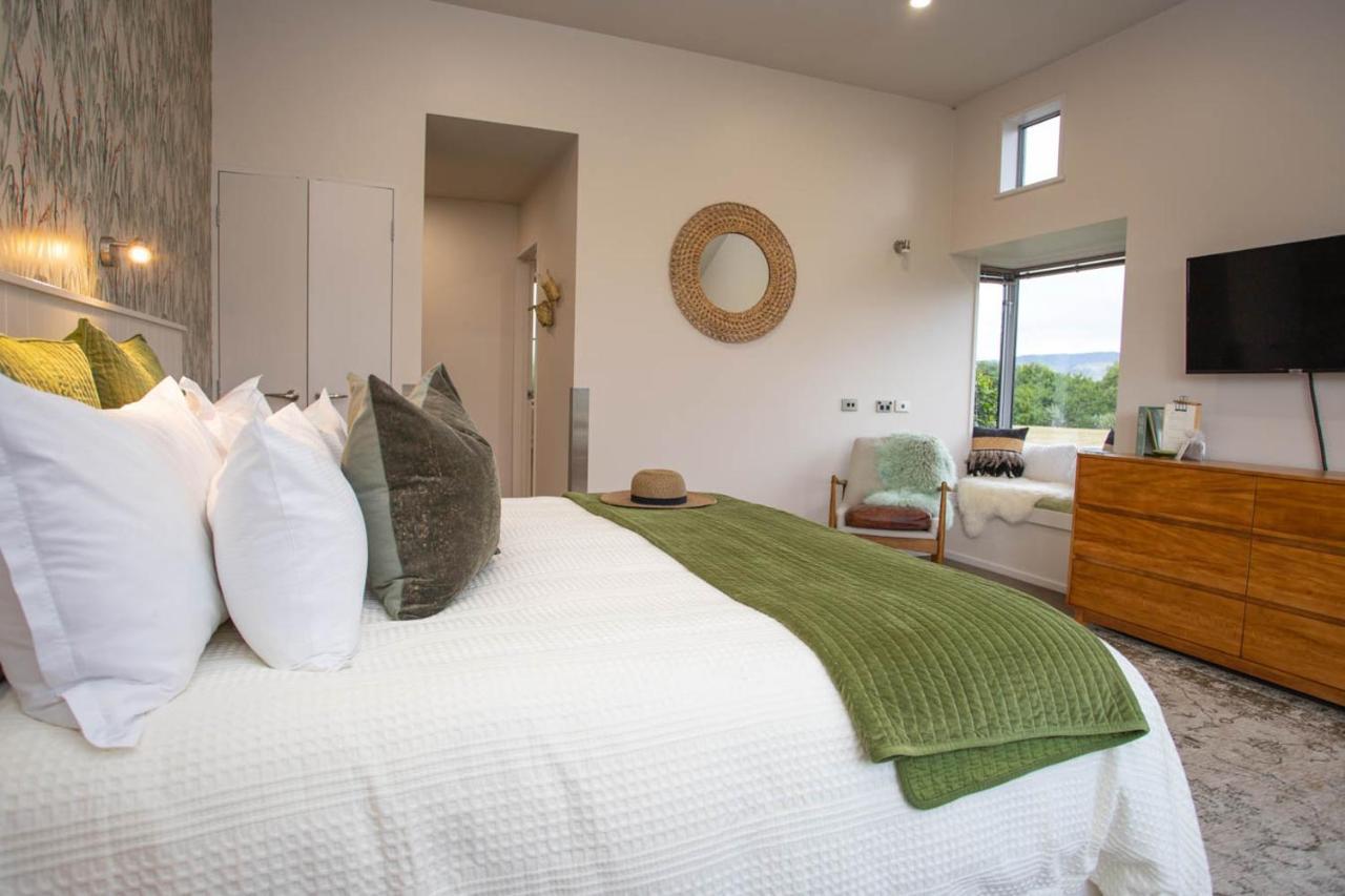 Dunluce Boutique B&B Te Anau Buitenkant foto